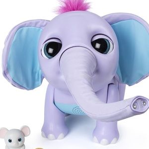 Juno the elephant! Like New, missing Peanut.